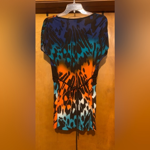 Top - Picture 6 of 6